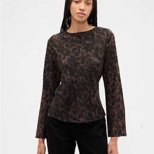 Gap Leopard Bell Sleeve Boatneck Top